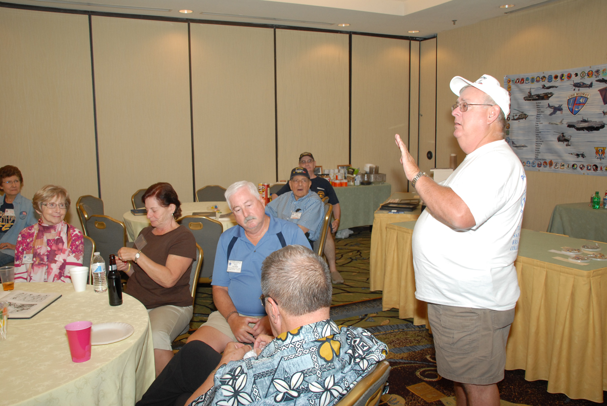 President Dan Roney addressing the membership